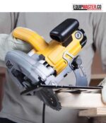 Sierra_ circular_DEWALT_DWE560-B3_1400w_Equipmaster